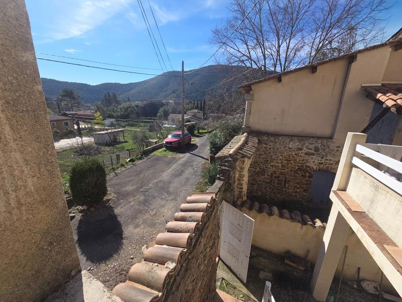 Maison - 220 m² - 12 pièces