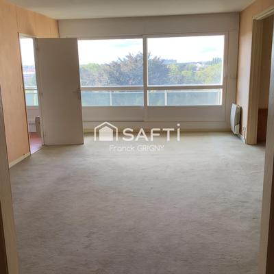 Appartement - 93 m² - 5 pièces
