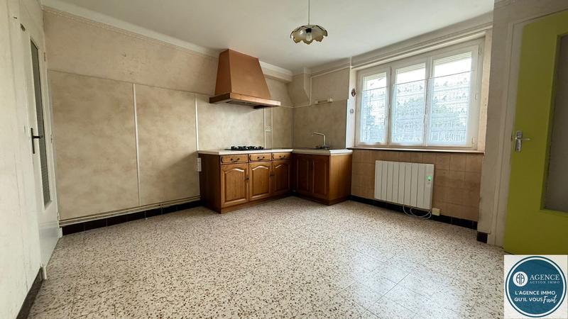 Maison - 94 m² - 4 pièces