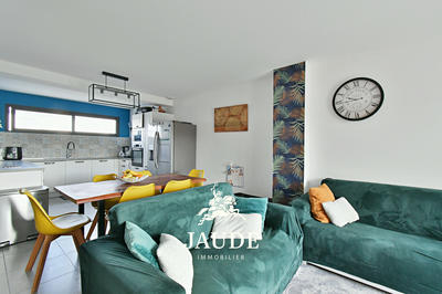 Maison - 121 m² - 5 pièces