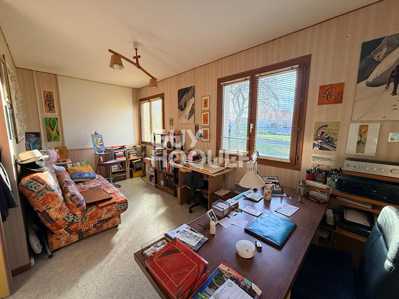 Maison - 98 m² - 4 pièces