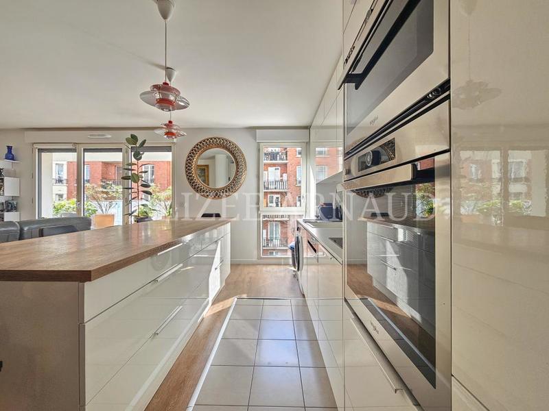 Appartement - 85 m² - 4 pièces