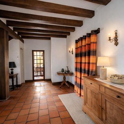 Maison - 233 m² - 11 pièces