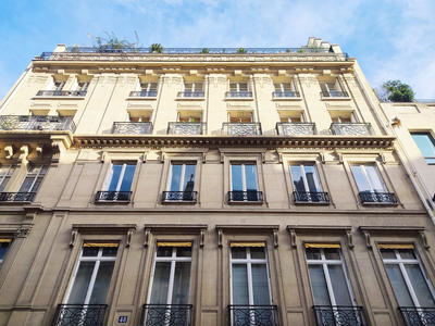 Local commercial - 173 m² - 6 pièces