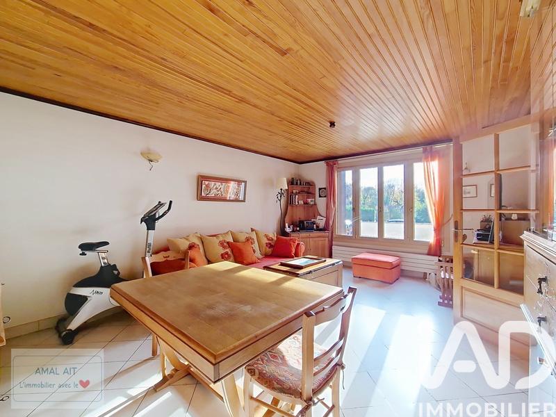 Maison - 82 m² - 5 pièces