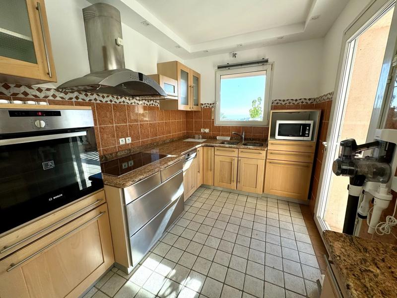 Villa - 172 m² - 6 pièces