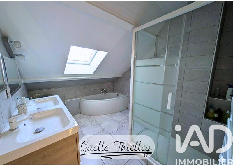 Maison - 163 m² - 6 pièces