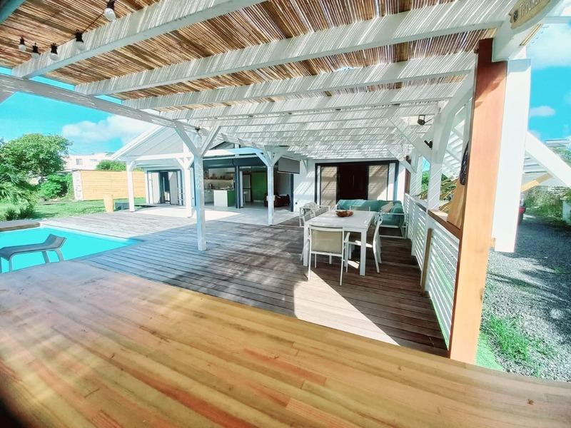 Maison - 107 m² - 4 pièces