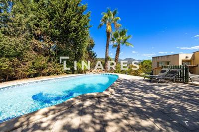 Villa - 167 m² - 6 pièces