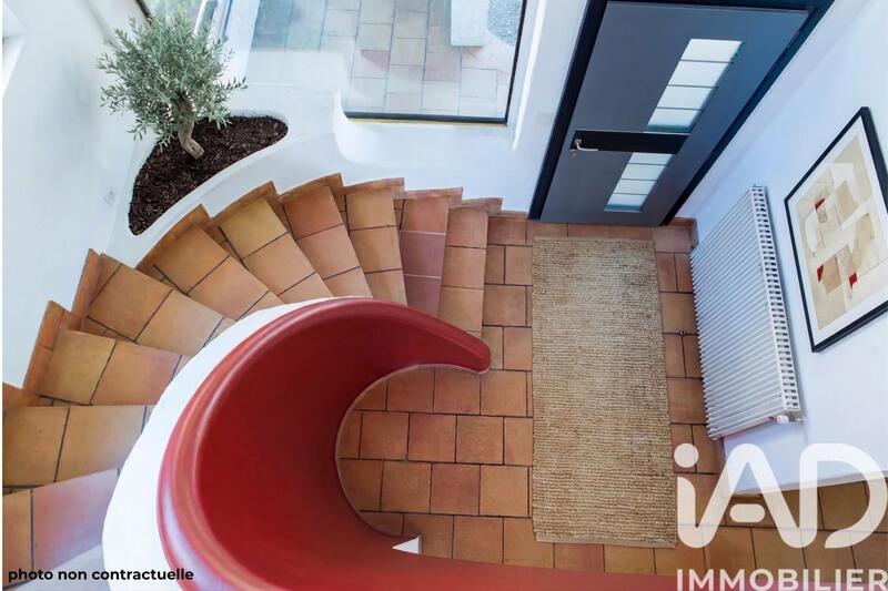 Maison de maîtres - 207 m² - 6 pièces