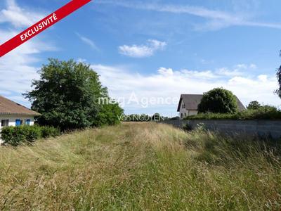 Terrain constructible - 2 190 m²