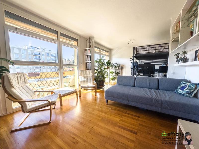 Appartement - 83 m² - 4 pièces