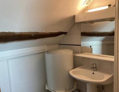 Appartement ancien - 20 m² - 1 pièce