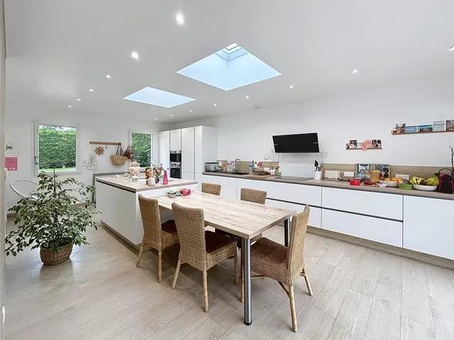 Villa - 150 m² - 5 pièces