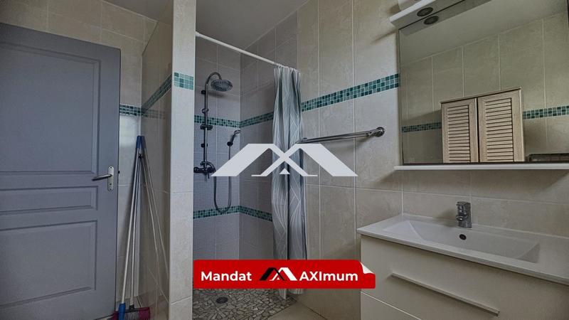 Maison traditionnelle - 99 m² - 3 pièces