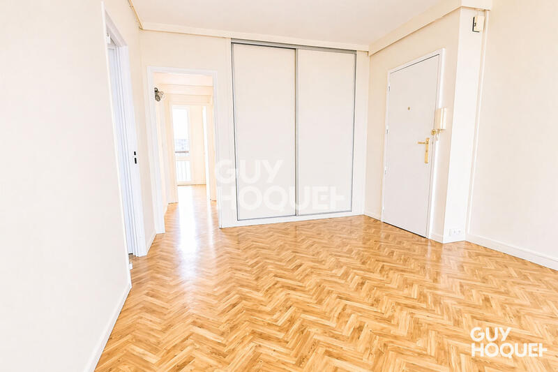 Appartement - 65 m² - 4 pièces