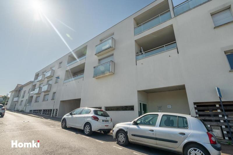 Appartement - 80 m² - 3 pièces