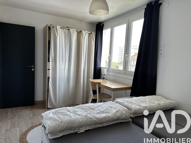 Appartement - 64 m² - 4 pièces