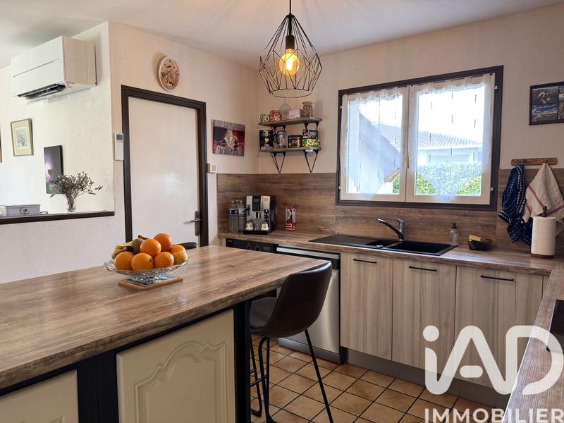 Maison - 176 m² - 7 pièces