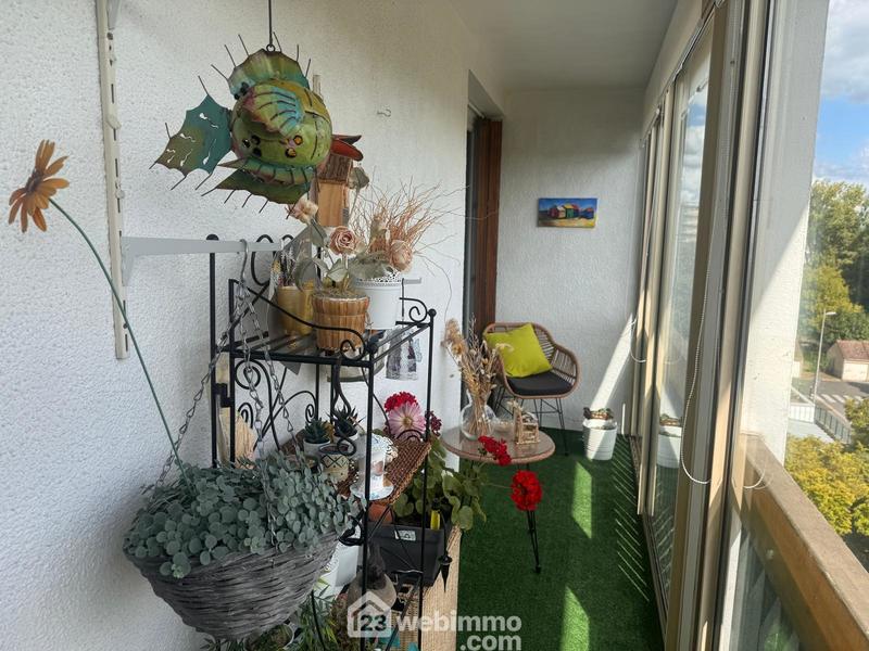 Appartement - 98 m² - 4 pièces