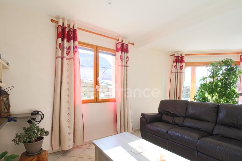 Maison - 115 m² - 6 pièces