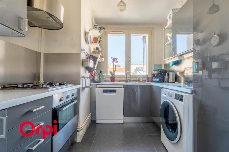 Appartement - 80 m² - 4 pièces