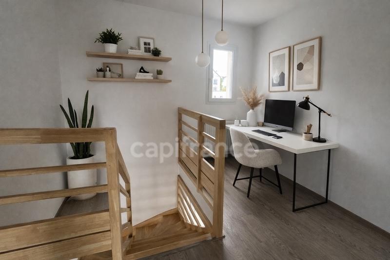 Maison - 90 m² - 5 pièces