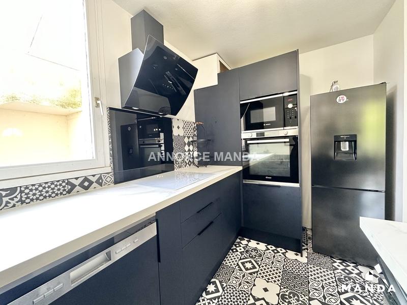 Appartement - 81 m² - 4 pièces