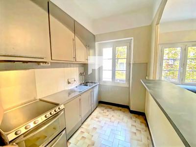 Appartement - 46 m² - 3 pièces