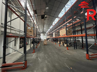 Local d'activités - 926 m²