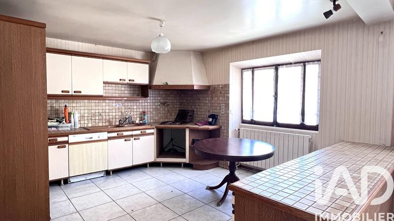 Maison de village - 200 m² - 4 pièces