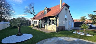 Maison - 155 m² - 6 pièces