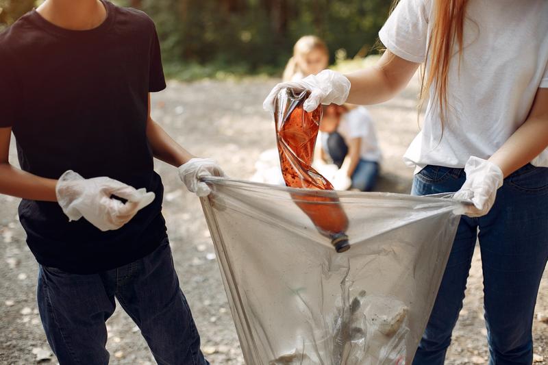 Ramassage des Déchets Sauvages au Pont du Diable