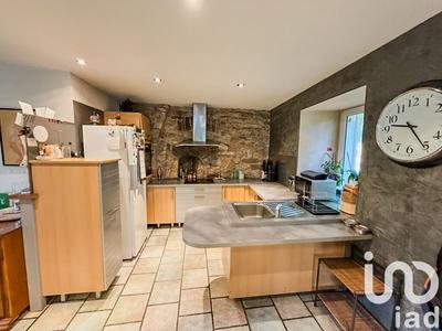 Maison - 195 m² - 8 pièces