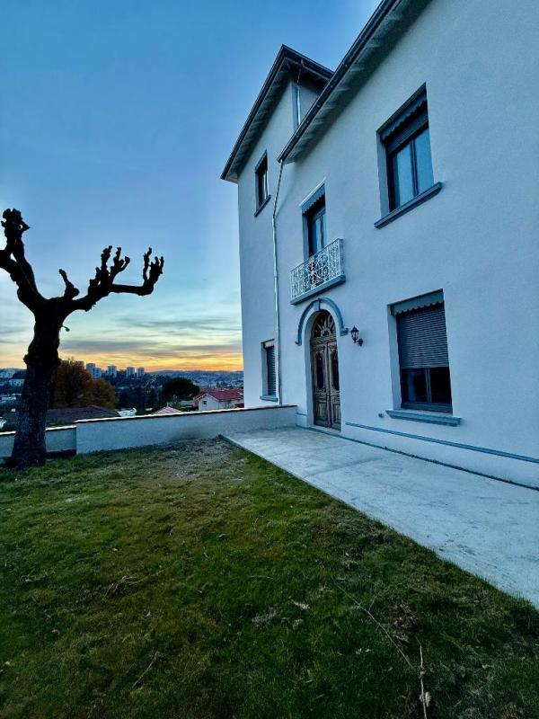 Appartement - 70 m² - 3 pièces