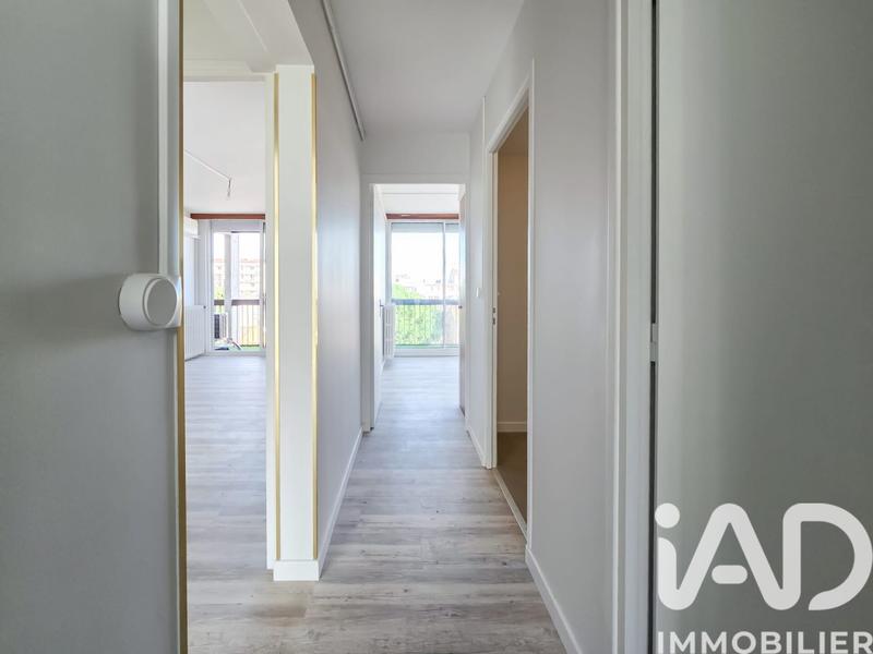 Appartement - 95 m² - 5 pièces
