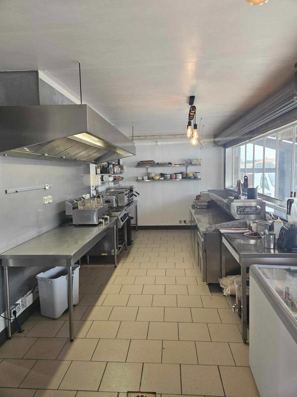 Fonds de commerce - 165 m²