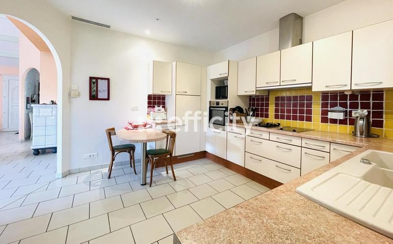 Maison - 156 m² - 5 pièces