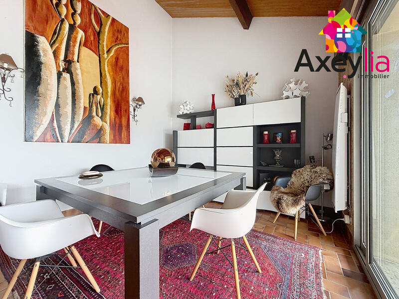 Maison - 167 m² - 7 pièces