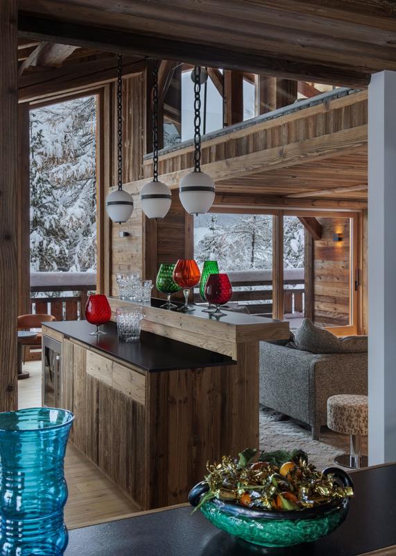 Châlet - 485 m² - 10 pièces