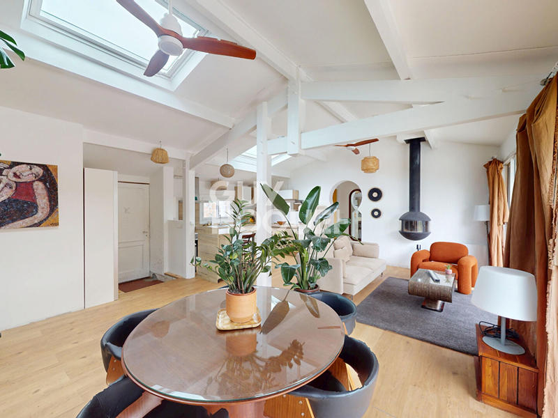 Maison - 84 m² - 4 pièces