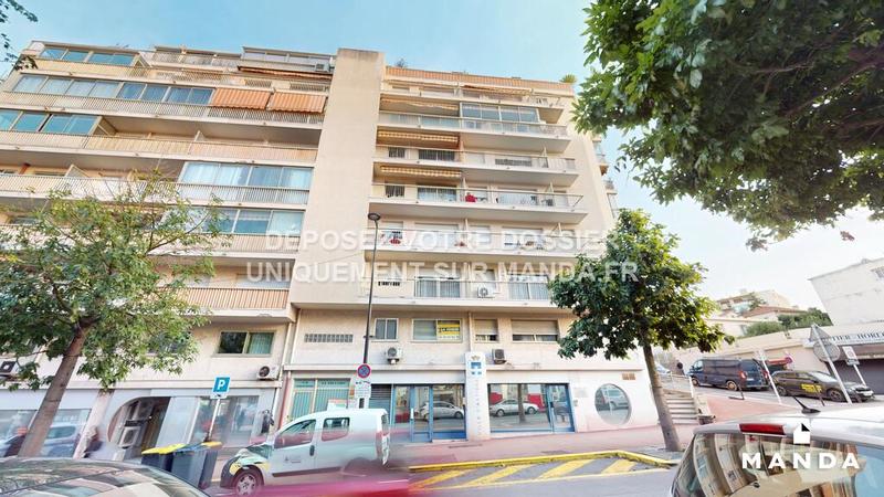 Studio - 31 m² - 1 pièce