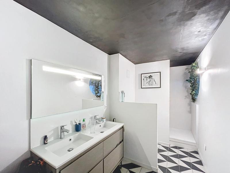 Maison - 178 m² - 8 pièces