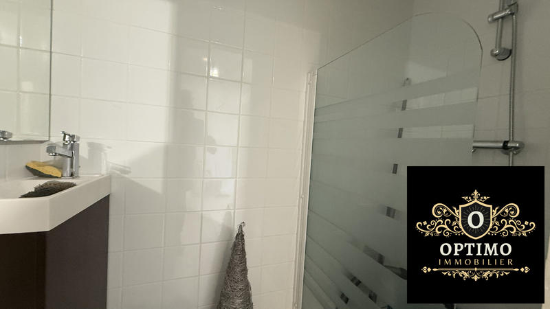 Local commercial - 78 m² - 4 pièces