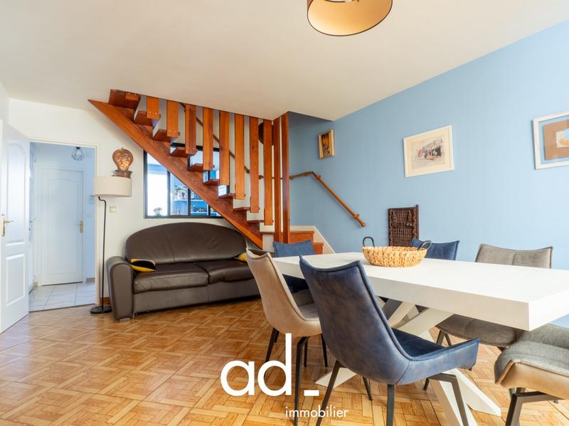 Maison - 106 m² - 4 pièces