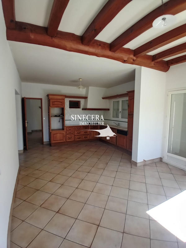 Maison - 180 m² - 5 pièces