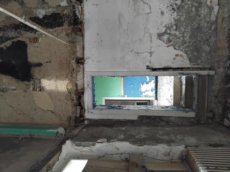 Immeuble - 1 m² - 1 pièce