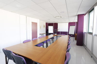 Immeuble de bureaux - 70 m² - 1 pièce