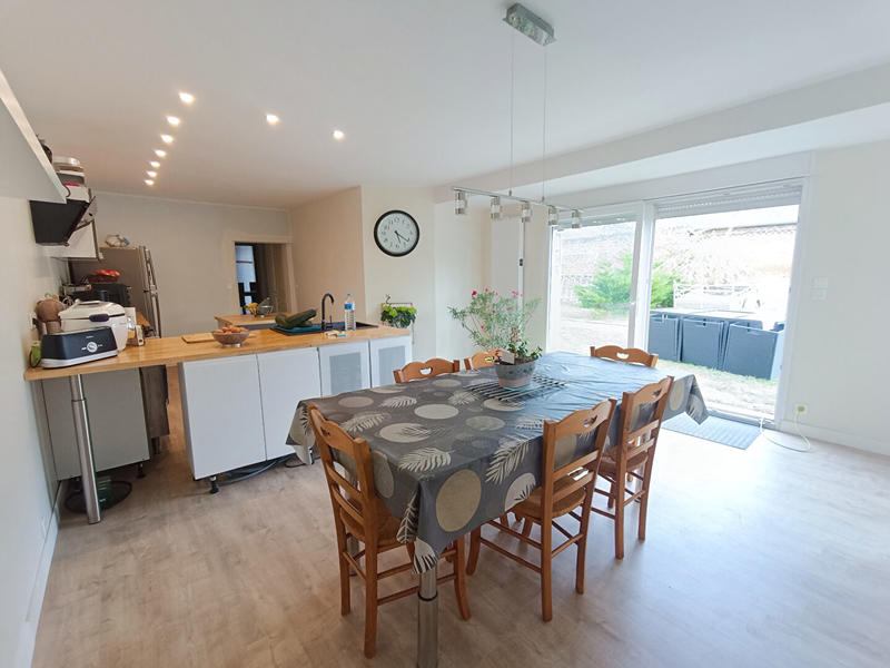 Maison - 156 m² - 7 pièces