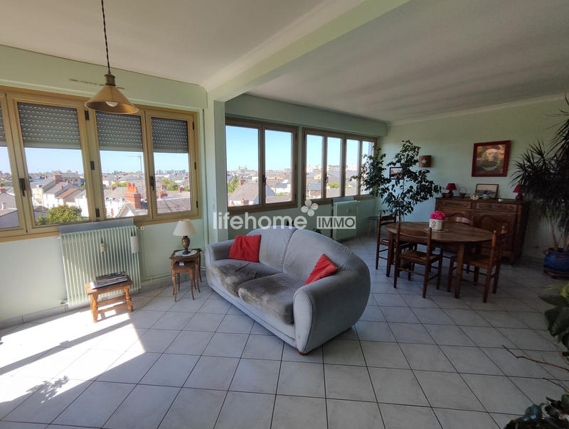 Appartement - 107 m² - 4 pièces